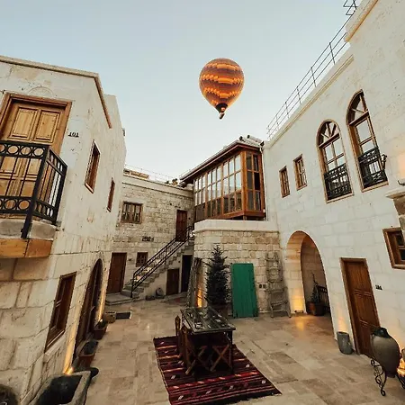 Juno Cappadocia (adults Only) מלון אוצ'יסר